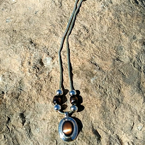 NEW!!  Necklace - Picture 2 of 7